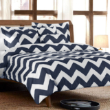 Chevron 7-Piece Comforter Set – King – White/Navy