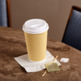 Karat 90mm Sipper Dome Lid for 10-24oz Hot cups, White – 1,000 pcs